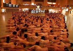 سبزه نیکی عکس دختر سسکی در عاشق او در ماشین