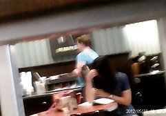 سبزه سکسی سعی می کند دیک را فرو ویدیو کلیپ سکسی ایرانی برد