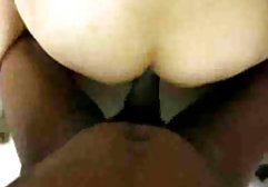 سبزه می دهد ماساژ را به یک طاس و خوش تیپ فیلم sexy ایرانی خوش تیپ