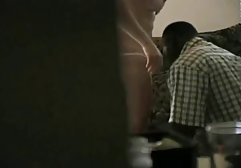 پسر به دختر بی تجربه از پشت آمد و زمانی که او به اندازه کافی با بیدمشک او بازی بی سر عکس صکس ایرانی و صدا نفوذ الاغ او، دختر فقط از لذت بردن از
