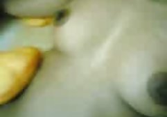جوجه جوان برای پول آماده است سکسی سکس ایرانی تا در یک فرد بالغ خورد